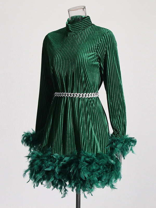 Chains Feathers Solid Color Velvet A-Line Long Sleeves Stand Collar Mini Dresses