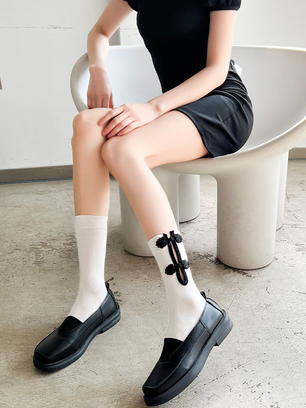 Casual Hollow Solid Color Disc Buckle Socks Accessories