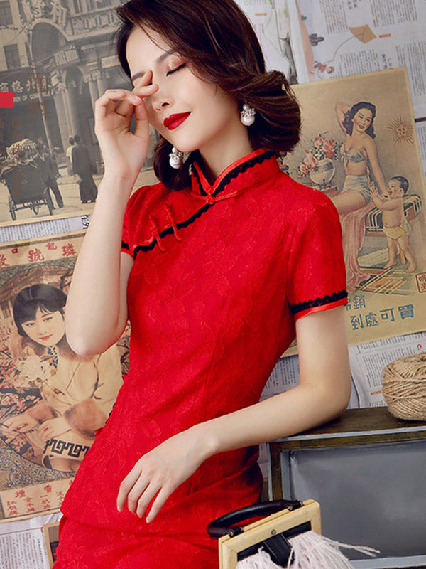 Graceful Slim Lacy Short Cheongsam