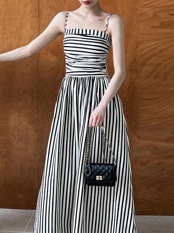 Pleated Split-Joint Striped Loose Sleeveless Spaghetti-Neck Midi Dresses