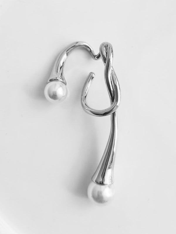 Asymmetric Geometric Normcore Ear Clip