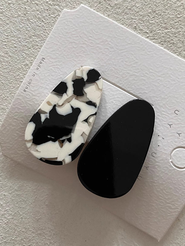 Asymmetric Contrast Color Hair Clips