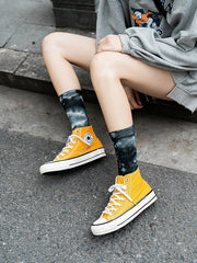 Pleated Tie-Dyed Socks