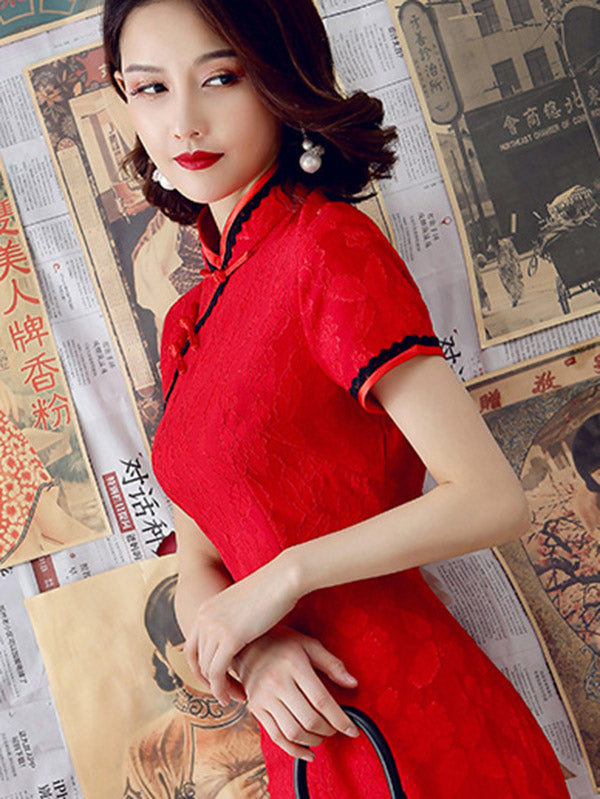 Graceful Slim Lacy Short Cheongsam