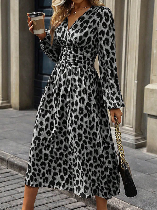 Contrast Color Leopard Pleated Split-Joint Elasticated Waist High Waisted V-Neck Maxi Dresses