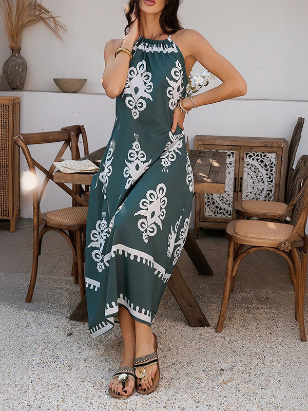Contrast Color A-line Loose Halter-Neck Maxi Dresses