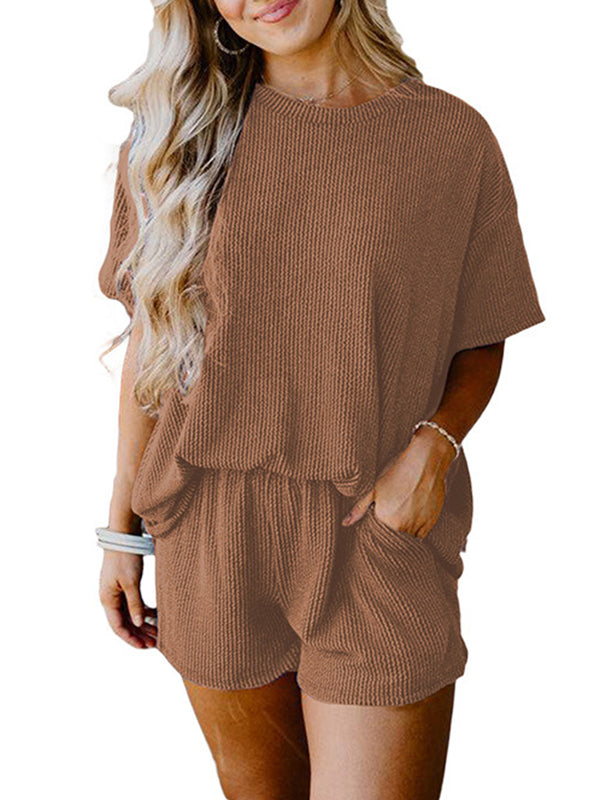 Loose Solid Color Half Sleeves Round-Neck T-shirt Top + Pockets Shorts Bottom Two Pieces Set