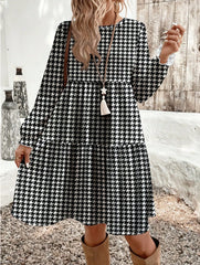 Printed Long Sleeves Loose Boat Neck Maxi Dresses